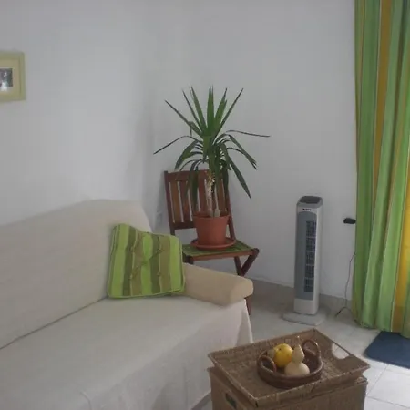Seaside Family Friendly House With A Swimming Pool Puntinak, Brac - 767 Prázdninový dům